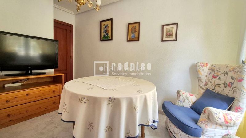 Foto cd3a6aeb-0c13-41d2-8802-f76515ab1c40. Xalet amb calefacció aparcament a Sector 3 Getafe