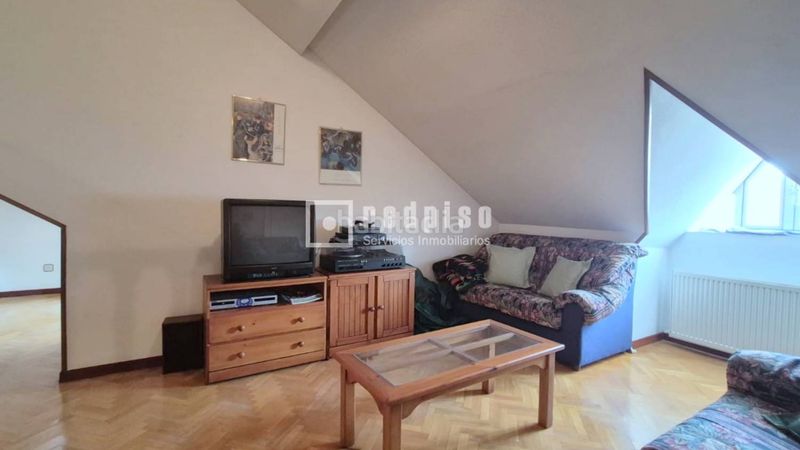 Foto df2a9ae9-b8f2-4c8c-af1f-fd3784a445be. Xalet amb calefacció aparcament a Sector 3 Getafe