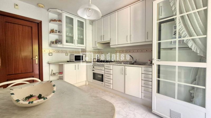 Foto df6c14c1-f206-475d-b98e-8215bd375dcf. Xalet amb calefacció aparcament a Sector 3 Getafe