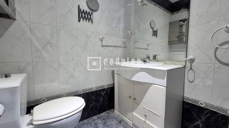 Foto a278c8a5-9873-44d7-852b-ea993a0922a5. Xalet amb calefacció aparcament a Sector 3 Getafe