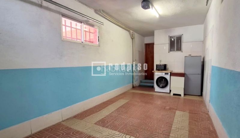 Foto 0ee28b12-023f-476b-8f60-28c1aa643cf5. Chalet avec chauffage parking dans Sector 3 Getafe
