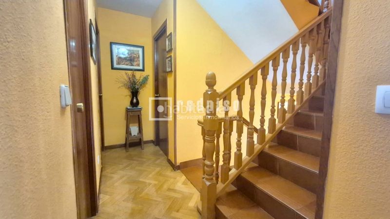 Foto 5637467a-d4ef-4b10-aff3-a9fd33cf114e. Chalet avec chauffage parking dans Sector 3 Getafe