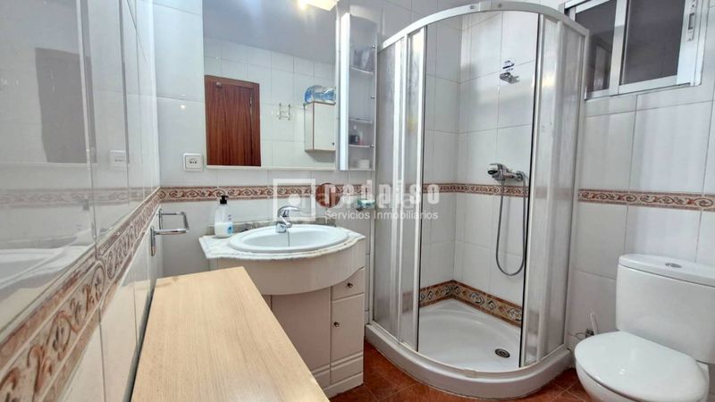 Foto 9d184b3d-ca47-4462-85e3-4d6a1f22cb6a. Chalet avec chauffage parking dans Sector 3 Getafe