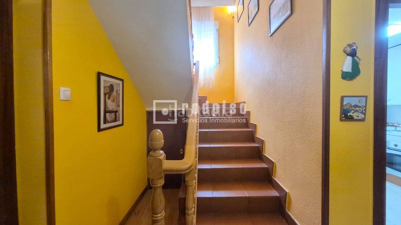 Foto d41c3fd6-c53d-4bb3-b38e-7d1d20013936. Chalet avec chauffage parking dans Sector 3 Getafe
