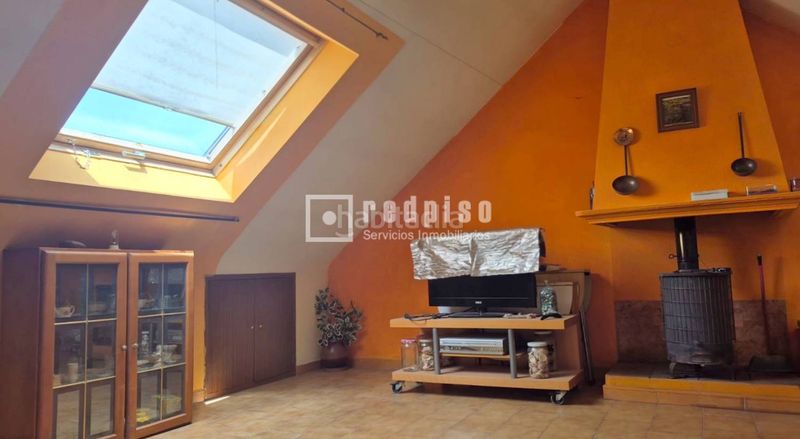 Foto f192787d-6740-431c-96ae-adccbb0f2687. Chalet avec chauffage parking dans Sector 3 Getafe