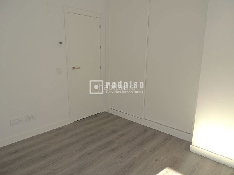 Foto 5f6f2ad3-d51a-43d0-b2e8-0b06c15931d6. Chalet mit heizung parking in Buenavista Getafe