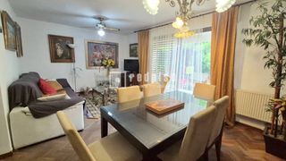 Duplex in Sector 3. Se vende dúplex en urbanización cerrada, consta de 4 dormitorios