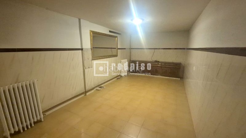 Foto f3e51389-c663-42bc-9646-c96a4a20619a. Xalet amb calefacció aparcament a Sector 3 Getafe