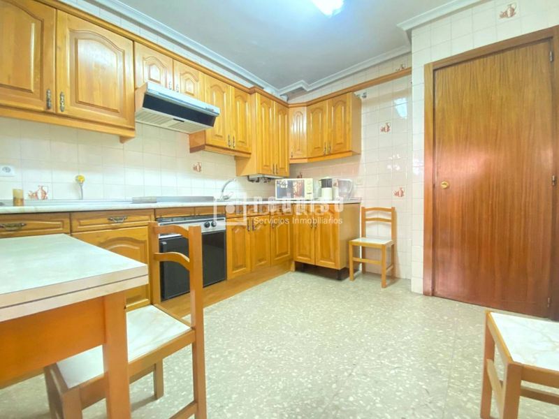 Foto e49099d0-1e55-4c79-85a3-80d80e33856e. Chalet avec chauffage parking dans Sector 3 Getafe
