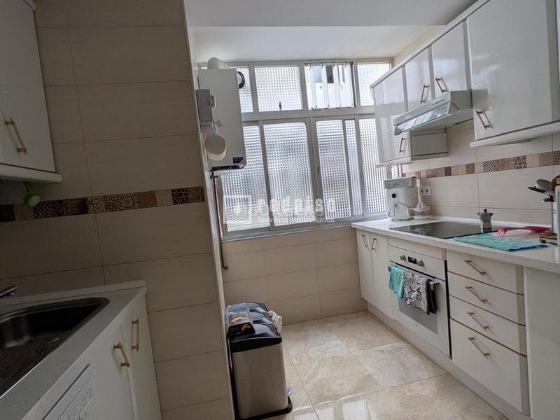 Foto 0ad00c7a-0a1d-4d3d-852e-b058a66758b1. Appartement avec chauffage dans Juan de la Cierva Getafe