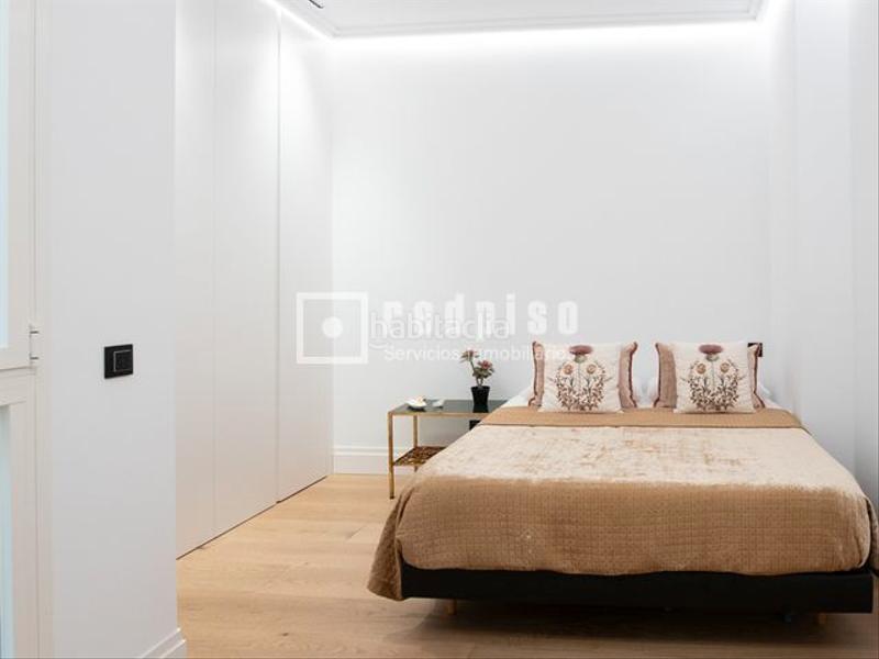 Foto 6c16152f-2445-40bd-beb6-bb284104b601. Etagenwohnung mit heizung in Ibiza Madrid