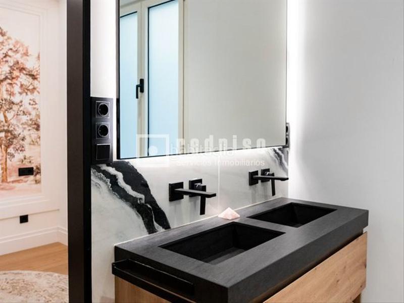 Foto df18fbe6-18a8-4b6d-ac2f-93463462ae85. Etagenwohnung mit heizung in Ibiza Madrid