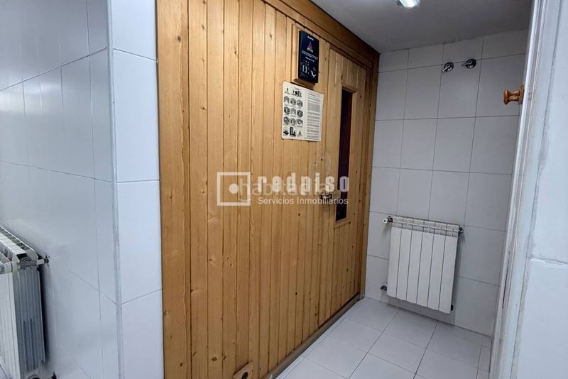 Foto a1dac033-9b3d-4348-8515-77f86afa354c. Lloguer pis amb piscina a Ibiza Madrid