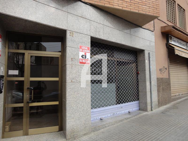 Foto 7c30fdad-1115-4772-8bd7-a8ce6dab2c9e. Alquiler local comercial  de alquiler en la calle transversal en Terrassa