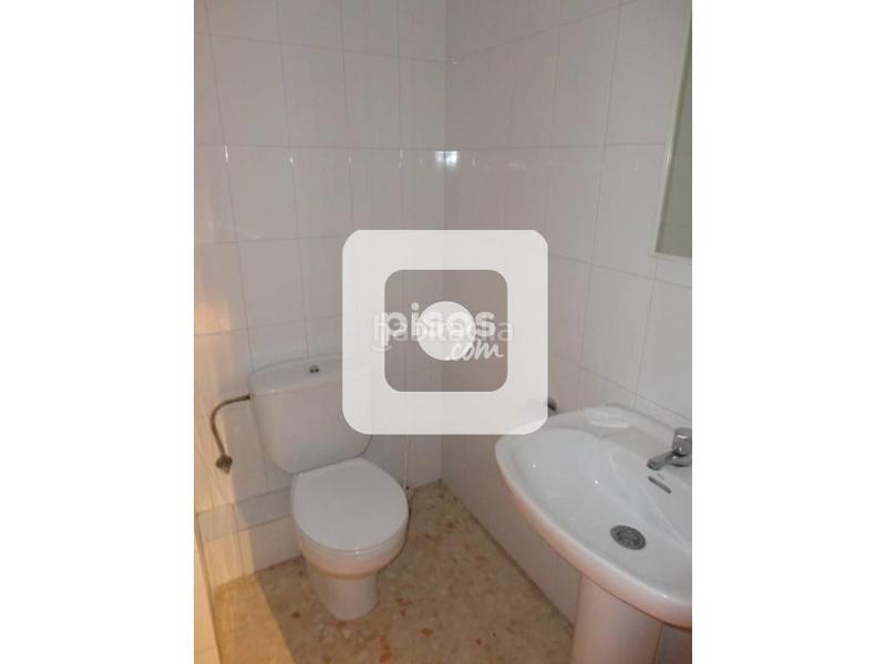 Foto 0b49fe78-202a-4ed1-bf35-67e7f666d207. Lloguer local comercial a Vallparadís - Antic Poble de Sant Pere Terrassa