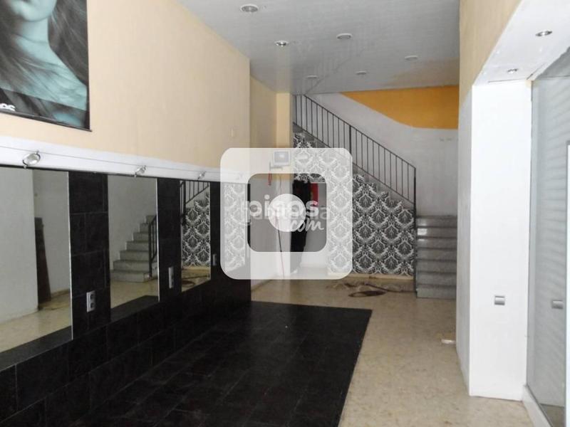 Foto 3ab01b6d-d530-4a86-b00e-3866fad31ced. Lloguer local comercial a Vallparadís - Antic Poble de Sant Pere Terrassa