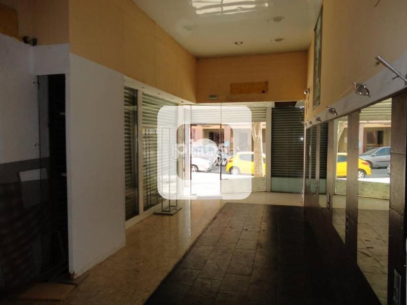 Foto fb5ed7a7-c39d-42c0-bc3d-9ef1215d5e91. Lloguer local comercial a Vallparadís - Antic Poble de Sant Pere Terrassa