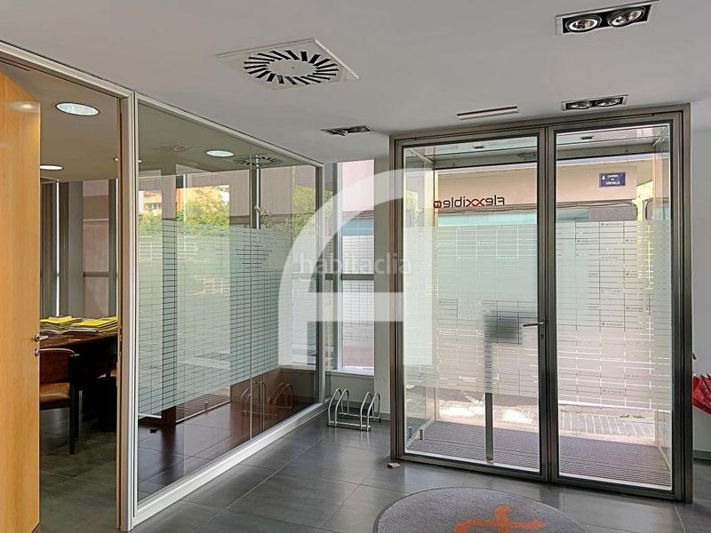 Foto 72cec983-b657-4b6f-b68a-bccec2b820ee. Alquiler local comercial  en el centro en Terrassa