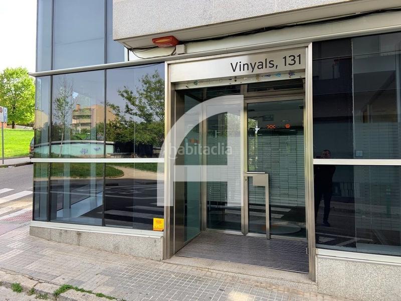 Foto 9a229b74-276e-4bf4-9b44-02b715b583c8. Alquiler local comercial  en el centro en Terrassa