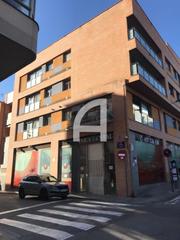 Local Comercial en CARRER D'AUSIÀS MARC