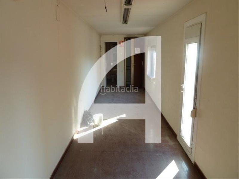 Foto 4efda0a2-f5f7-49fd-aad4-88668bfbb8be. Miete büro in Barri del Centre Terrassa