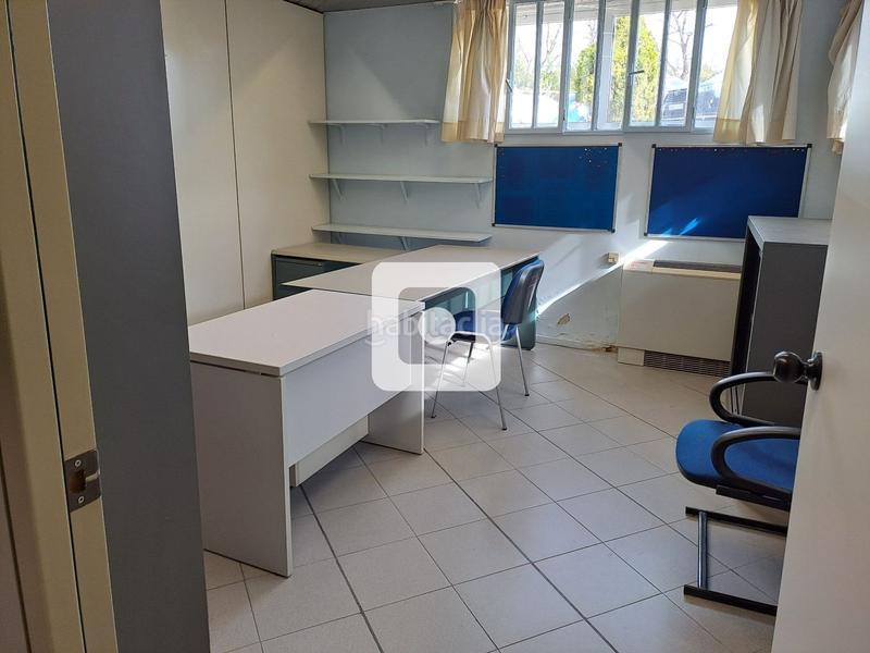 Foto 75898012-5fba-4637-9eba-1d4c324503eb. Affitto locale commerciale in Barri del Centre Terrassa