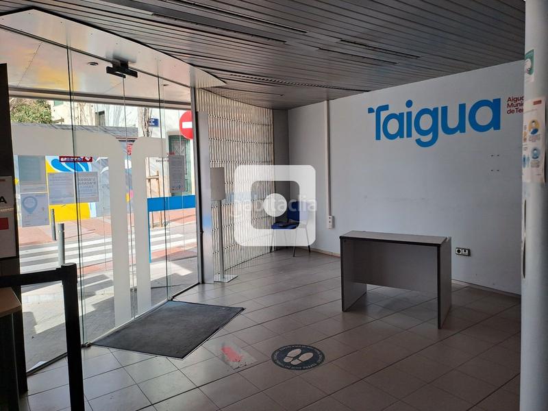 Foto a0e72d09-c52b-4da1-91e2-68570a4d8a2f. Lloguer local comercial a Barri del Centre Terrassa