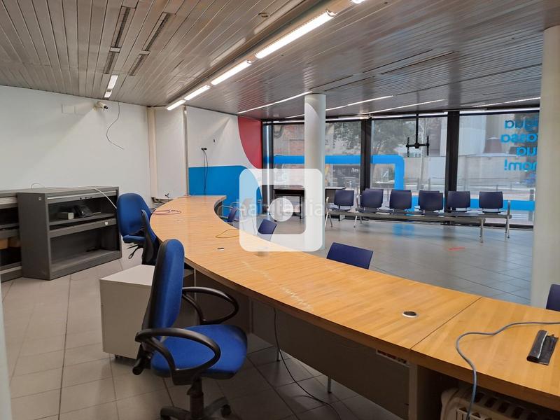 Foto 9d610198-b6e3-4daf-9e49-c7b37313fbe7. Rent business premise in Barri del Centre Terrassa