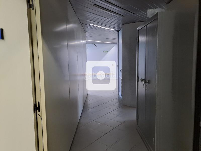 Foto b169b292-0463-4252-a130-d2acab609feb. Rent business premise in Barri del Centre Terrassa