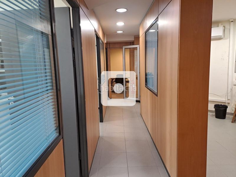 Foto 995943a8-5933-44c7-93e2-dc7c11d5e632. Alquiler oficina  de alquiler en Barri del Centre Terrassa