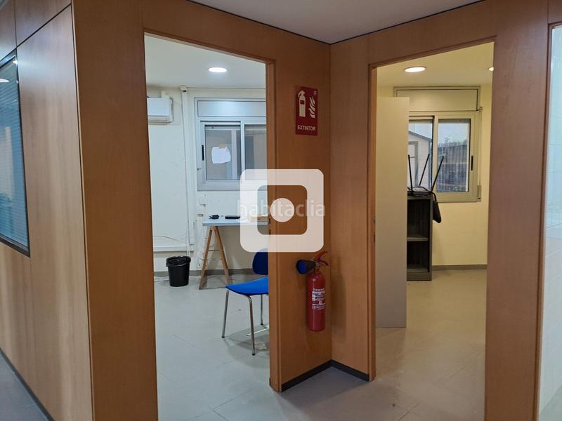Foto a3fead4f-9dd8-447b-8372-c21b6de1b712. Alquiler oficina  de alquiler en Barri del Centre Terrassa