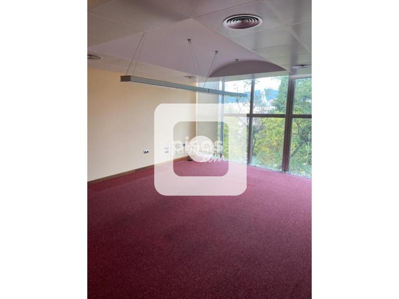 Foto c96715bc-5adb-4266-876c-6ed65ca68bab. Location bureau dans Zona Esportiva Terrassa