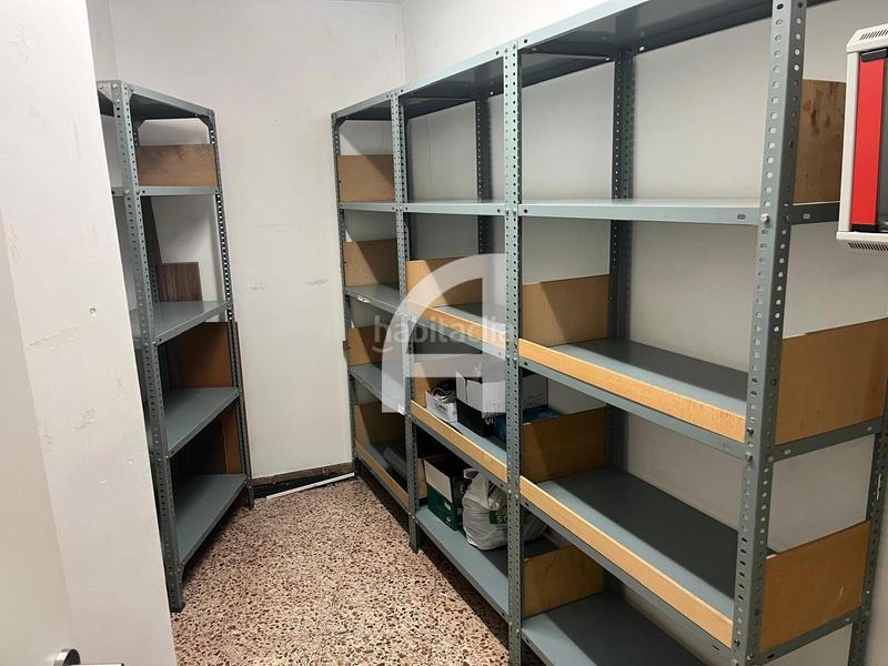 Foto 2558399a-386c-4f46-8aff-44a7994c4aa6. Alquiler oficina s de aquiler junto al parc de sant jordi en Terrassa