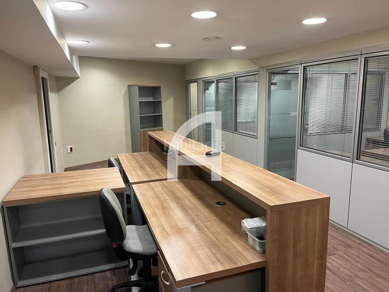 Foto d541256a-a6d7-44df-9793-ce7de0154507. Lloguer oficina amb calefacció a Ca n'Aurell Terrassa