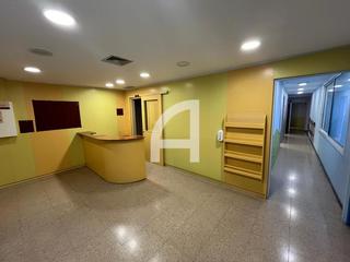 Location Bureau  Major. Oficinas de alquiler en la cale major en pleno centro de terrass