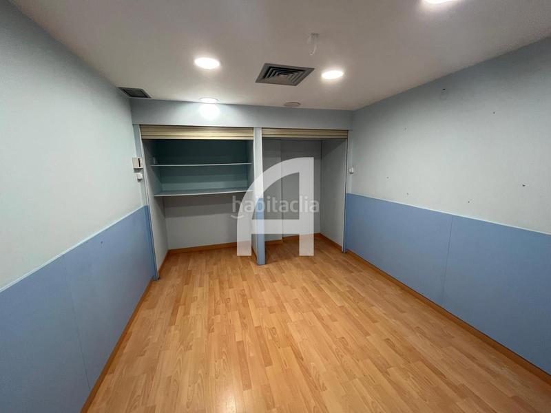 Foto 36cc7d9c-d785-4f19-9a24-eb946de81e15. Location bureau avec chauffage dans Barri del Centre Terrassa