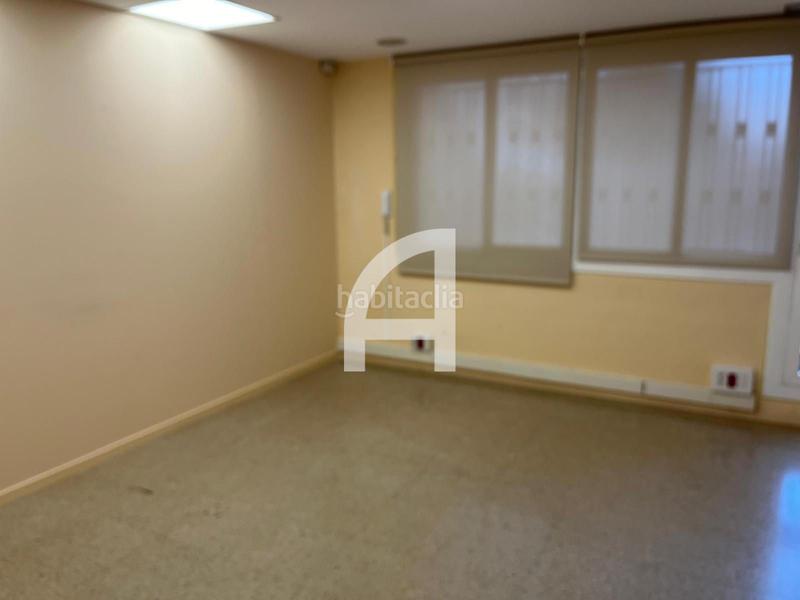 Foto 4f6293de-2216-40b1-97e9-41c08987b2af. Location bureau avec chauffage dans Barri del Centre Terrassa