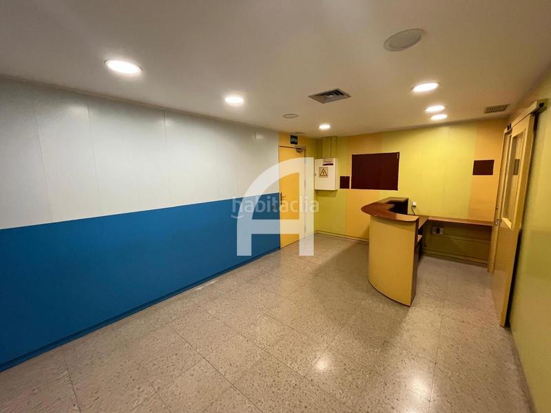 Foto cf32a52f-06d0-4a9e-8c8b-2800c96c79b5. Location bureau avec chauffage dans Barri del Centre Terrassa