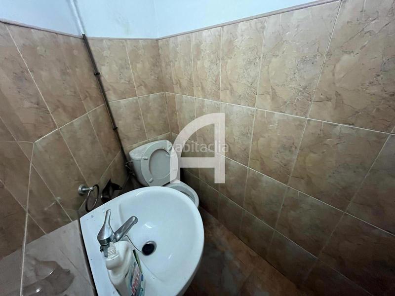 Foto 48e4e33b-e67d-437a-9ee3-d0b5f0a0ff27. Location local commercial dans Vallparadís - Antic Poble de Sant Pere Terrassa