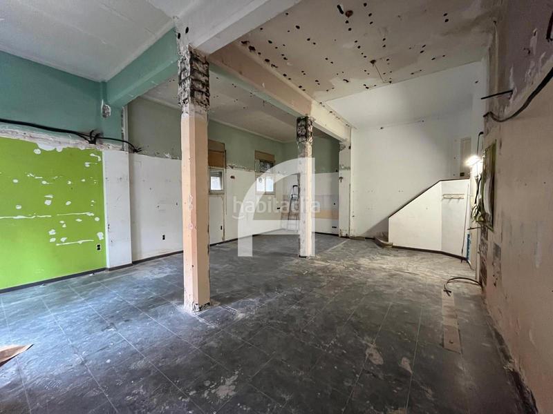 Foto 67e7e986-a145-4134-a439-69ef948a7636. Location local commercial dans Vallparadís - Antic Poble de Sant Pere Terrassa