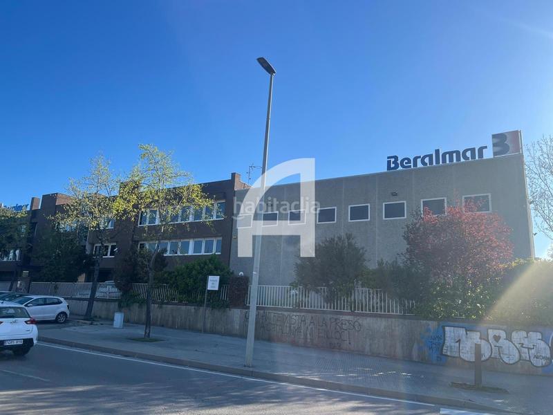 Foto 1ebb74db-9243-4eae-8f75-be2d6796cf6b. Bâtiment à usage industriel dans Polígon Industrial Santa Margarida Terrassa