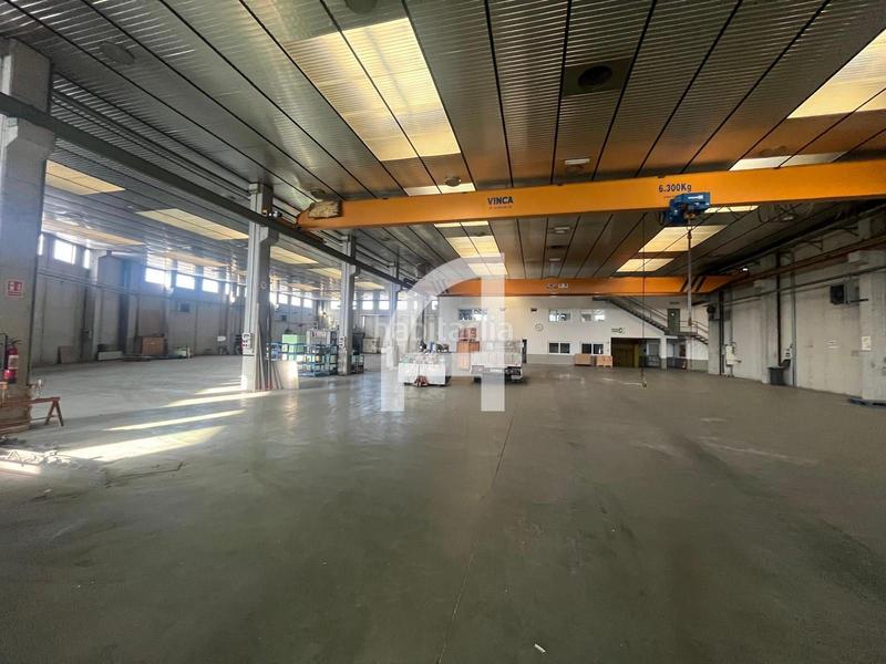 Foto 5c7e58f3-a108-480a-a585-caf67b5724c2. Bâtiment à usage industriel dans Polígon Industrial Santa Margarida Terrassa