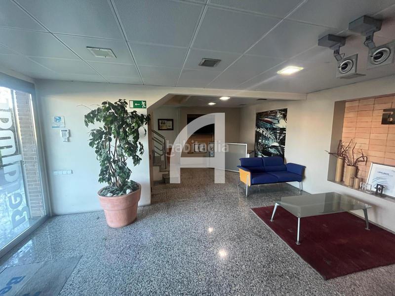 Foto 7e4e4509-2ea5-42f6-9b8f-d754e5e24128. Bâtiment à usage industriel dans Polígon Industrial Santa Margarida Terrassa