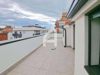 Zweistöckige Wohnung  Carrer de las navas de tolosa. Este puede ser tu nuevo hogar, piso en promoción de obra nueva n