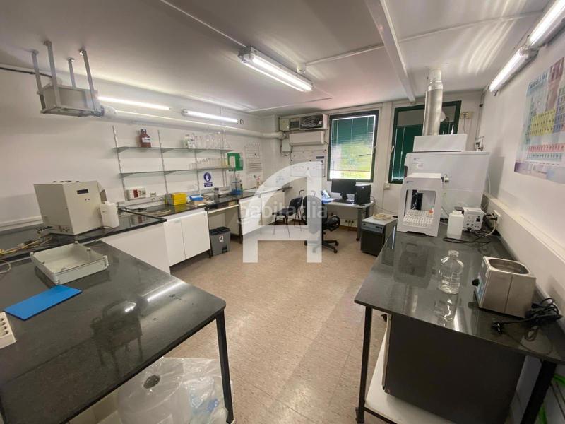 Foto e8b6d746-512a-46d0-8320-927f4ea95864. Rent office space in Barri del Centre Terrassa