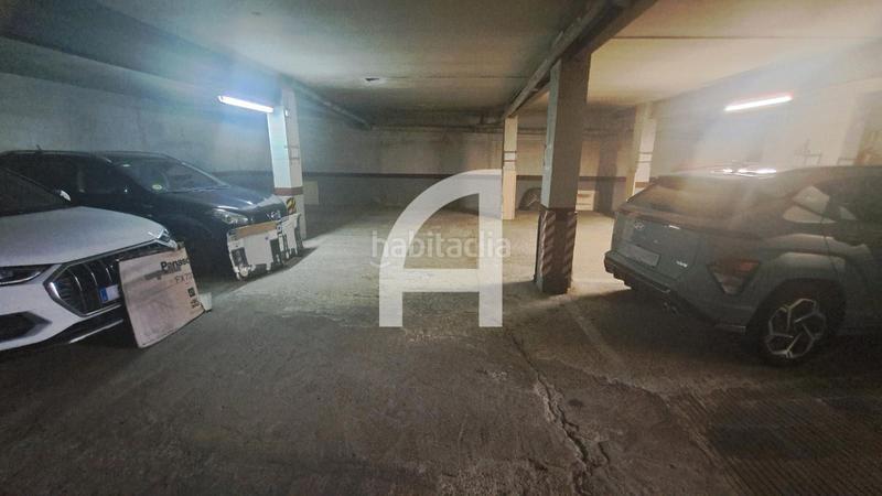 Foto eeac472f-6c03-4ba2-a4fd-e2102622286e. Miete autoparkplatz in Ca n'Aurell Terrassa