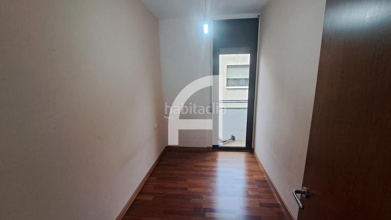 Foto 68380976-790c-4de1-bdff-5cd59f6c87de. Appartamento con riscaldamento in Segle XX Terrassa