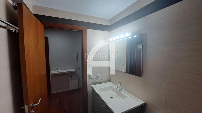 Foto 86c98333-f279-4cc6-9517-e3e62fed42ad. Appartamento con riscaldamento in Segle XX Terrassa