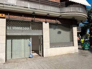 Local Comercial en Carrer de Francesc Layret
