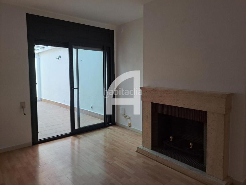 Foto 222b17e1-87ed-4800-a549-a24b45a092de. Miete haus mit heizung in La Cogullada Terrassa